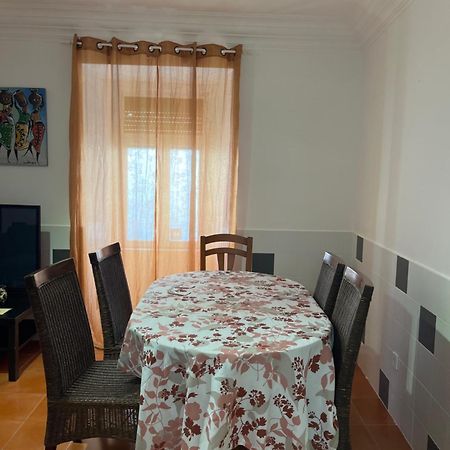 T2 2 Bedroom Flat In Arroios Lisboa 外观 照片